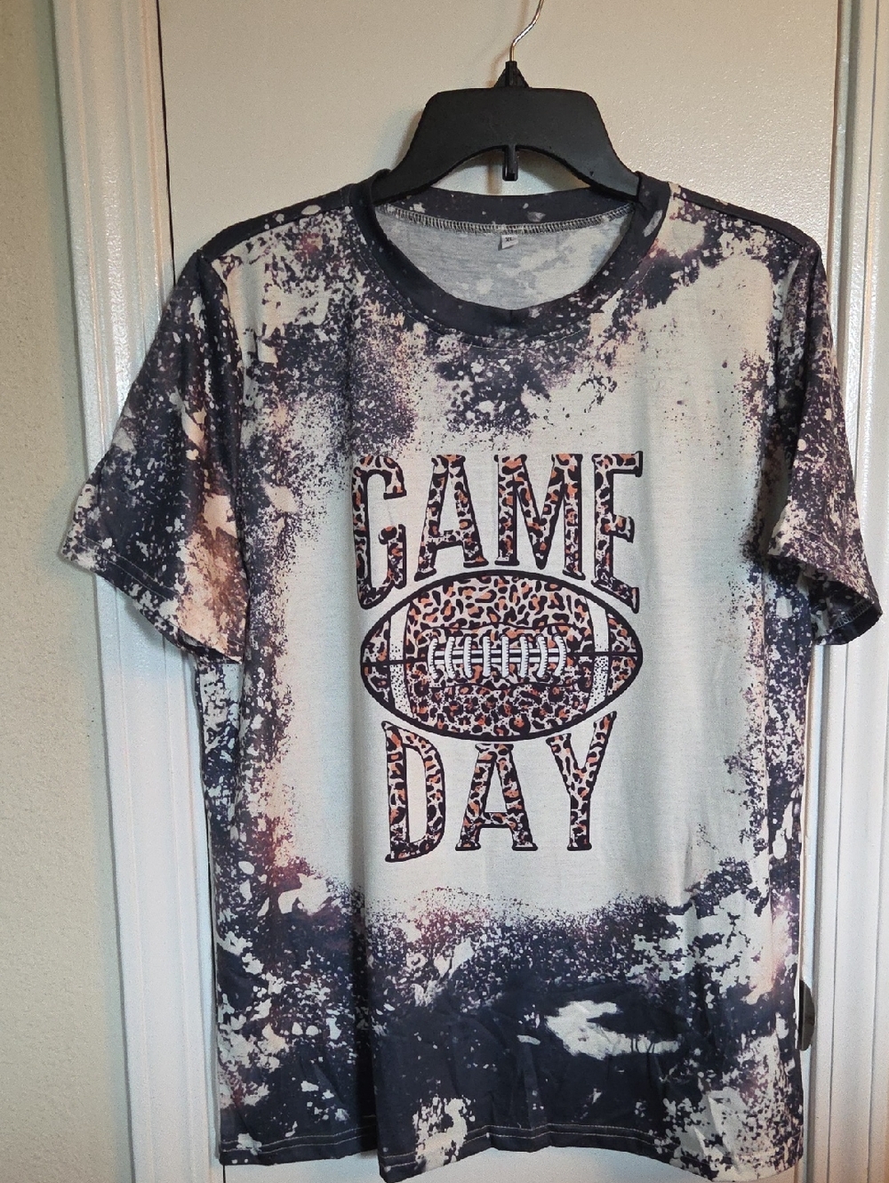Brand New. Never Worn. Cream & Black 'Game Day' Football T-Shirt 💚🩵🩷